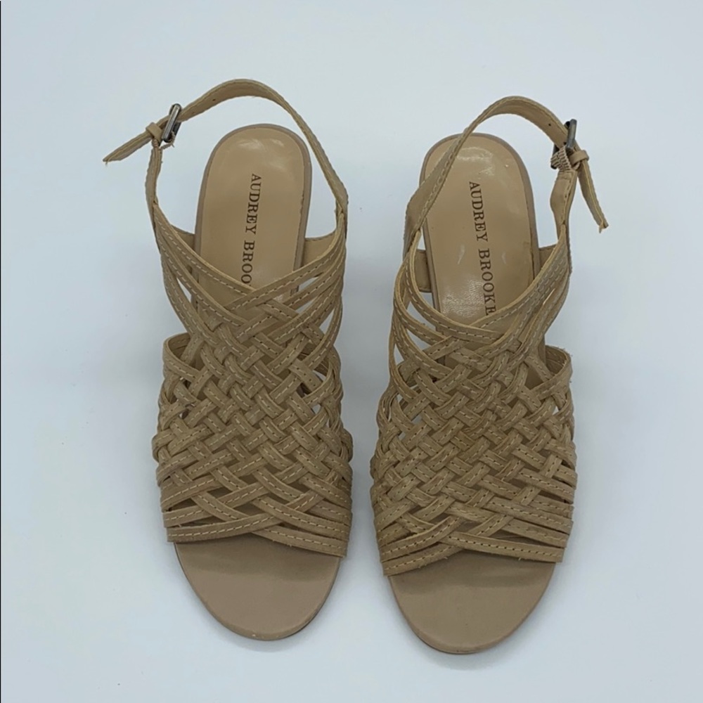 Audrey Brooke Womens Tan Woven Leather Slingback Heel Sandals Size 7-1/2 M - Picture 2 of 9